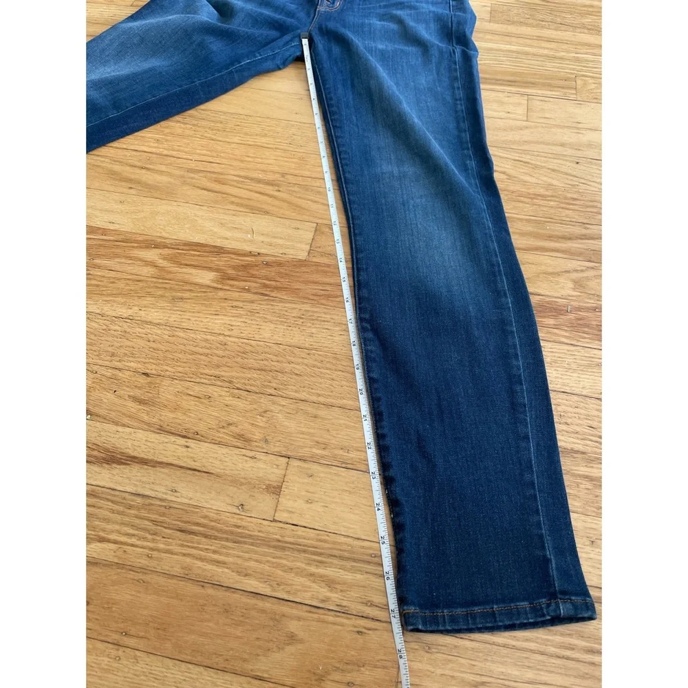 EUC - Mid-rise J Brand Skinny Leg Jeans in Storm - 29 - Picture 9 of 12